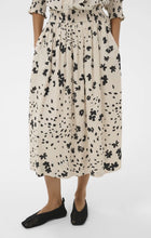 Load image into Gallery viewer, Part Two AmaiaPW Skirt Black Dot Flower
