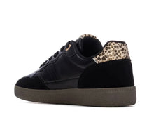 Load image into Gallery viewer, Black Leopard Trainers