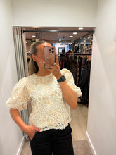 Load image into Gallery viewer, Quinn Ivory Sparkle Top