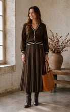 Load image into Gallery viewer, Bella Chocolate/Jade Cardi