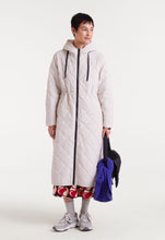 Load image into Gallery viewer, Clara quilted coat