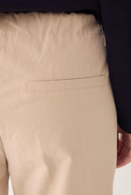 Load image into Gallery viewer, Summum Ivory Trouser