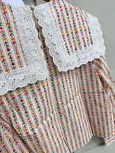 Load image into Gallery viewer, Floral Lace Bib Top