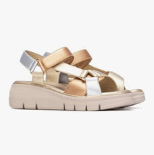 Load image into Gallery viewer, Gold/Silver Sandal