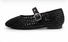 Load image into Gallery viewer, Annabelle Black Pump
