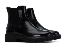 Load image into Gallery viewer, Chelsea Boots Black