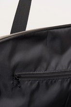 Load image into Gallery viewer, Tanta Bora Bison