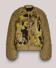 Load image into Gallery viewer, Summum Bomber Teddy Jacket