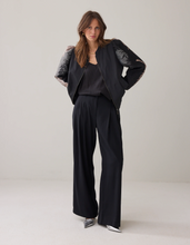 Load image into Gallery viewer, Summum Bomber Jacket Jaquard Sleeve