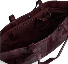 Load image into Gallery viewer, Depeche Shopper 16444 Oxblood