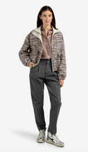 Load image into Gallery viewer, Yasmine Oyster Trousers with pleats and chino pockets