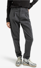 Load image into Gallery viewer, Yasmine Oyster Trousers with pleats and chino pockets