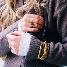 Load image into Gallery viewer, Retro bangle 'large'