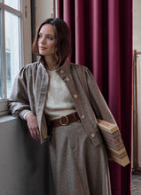 Load image into Gallery viewer, Faye Beige Jacket Gourou
