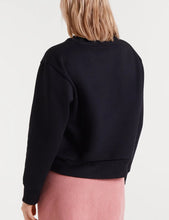 Load image into Gallery viewer, Clara Flower Jumper
