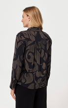 Load image into Gallery viewer, Feria Print Shirt FT020-5

