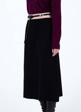 Load image into Gallery viewer, Skatie Black Tube Skirt
