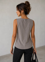 Load image into Gallery viewer, Lara Taupe Top *NEW
