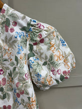 Load image into Gallery viewer, Amelia floral blouse
