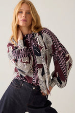 Load image into Gallery viewer, Summum Printed Bow Blouse
