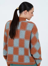 Load image into Gallery viewer, Skatie Square Knit Sweater
