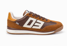 Load image into Gallery viewer, Camel Trainer
