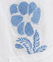 Load image into Gallery viewer, More &amp; More Cropped Poplin Blouse White
