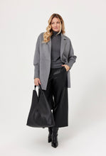 Load image into Gallery viewer, Feria Grey Short Jacket
