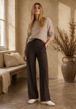 Load image into Gallery viewer, Para Mi Mira Twill Trouser in Brown
