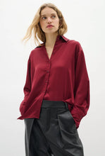 Load image into Gallery viewer, InWear Pauline Shirt Cabernet
