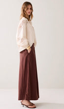 Load image into Gallery viewer, Summum Brown Wide Leg Culotte
