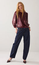 Load image into Gallery viewer, Summum Sparkle Top
