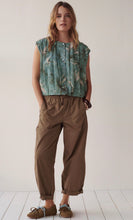 Load image into Gallery viewer, Summum Cocoon Trousers Dark Clay
