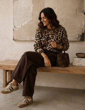 Load image into Gallery viewer, Mary Chocolate Barrel Jean
