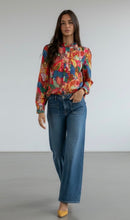 Load image into Gallery viewer, This Girl Rose Blouse
