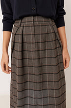 Load image into Gallery viewer, Nina  Check Skirt
