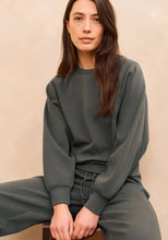 Load image into Gallery viewer, Yasmine Raglan Sweatshirt Dark Taupe Grey
