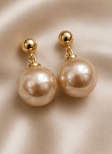 Load image into Gallery viewer, Celine Oversized Champagne Pearl Drop

