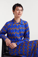 Load image into Gallery viewer, Clara Geo Shirt

