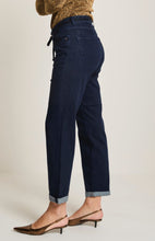 Load image into Gallery viewer, Para Mi Bobby Jeans
