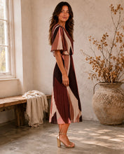 Load image into Gallery viewer, Willow Print Midi Dress
