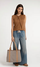 Load image into Gallery viewer, Yaya Sleeveless Twist Top
