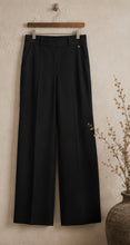 Load image into Gallery viewer, Para Mi Mira Twill Trouser in Black
