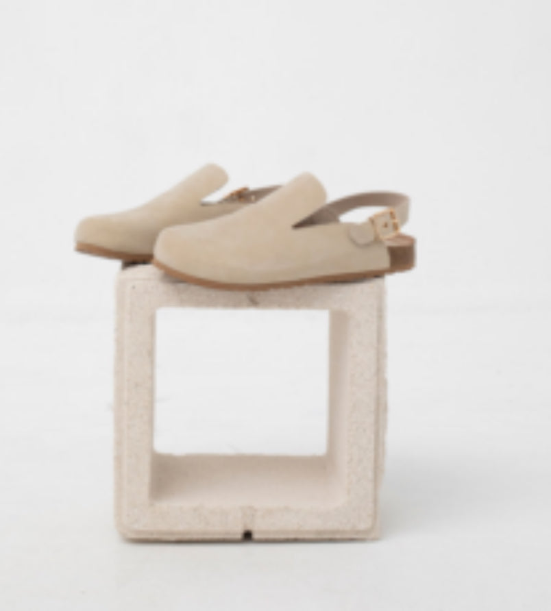 Mus Cream Clogs