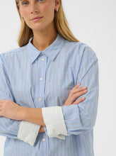 Load image into Gallery viewer, Part Two SavannaPW Blouse Hydrangea Stripe
