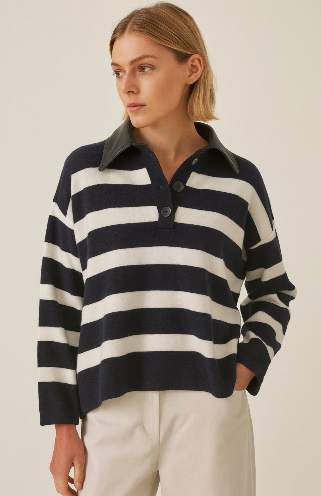 Connie Stripe Top contrast Collar