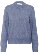 Load image into Gallery viewer, InWear Guni V Neck Wild Wind
