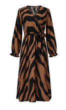 Load image into Gallery viewer, Sadie 25557 Dress
