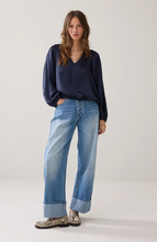 Load image into Gallery viewer, Summum Midnight Blue Top
