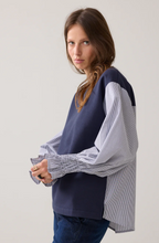 Load image into Gallery viewer, Summum Mix Navy Sweat/Shirt
